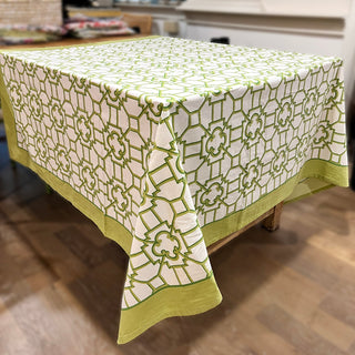 Caspari Garden Trellis Cloth Tablecover in Green - 1 Tablecover FTC015L