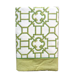 Caspari Garden Trellis Cloth Tablecover in Green - 1 Tablecover FTC015L