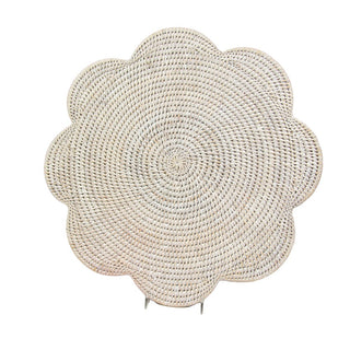 Caspari Rattan Scalloped Round Placemat in Cream - 1 Placemat HPM103